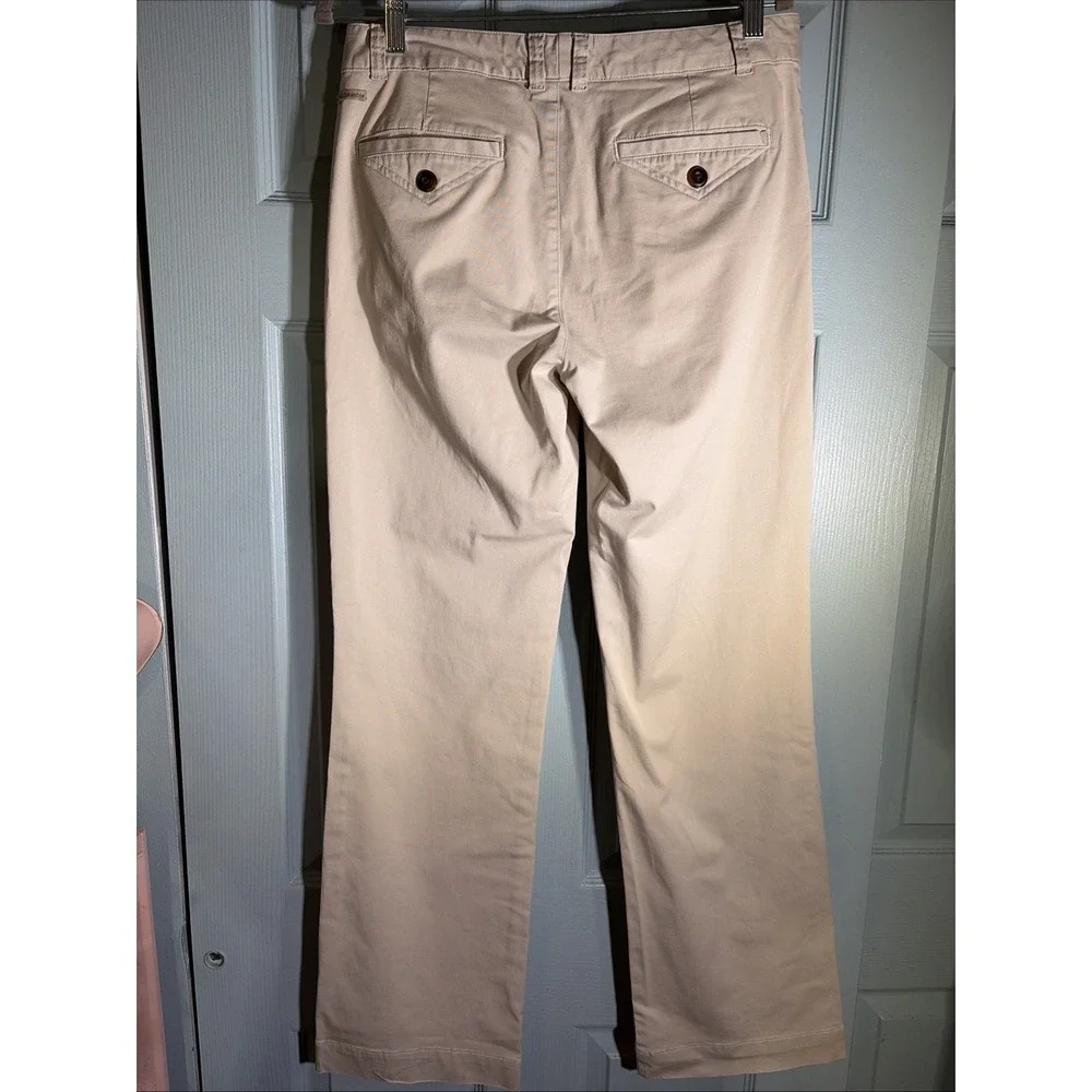 Columbia Omni shield Women's Chinos Relaxed Fit Cotton Blend Khaki Sz 8 Bootcut.